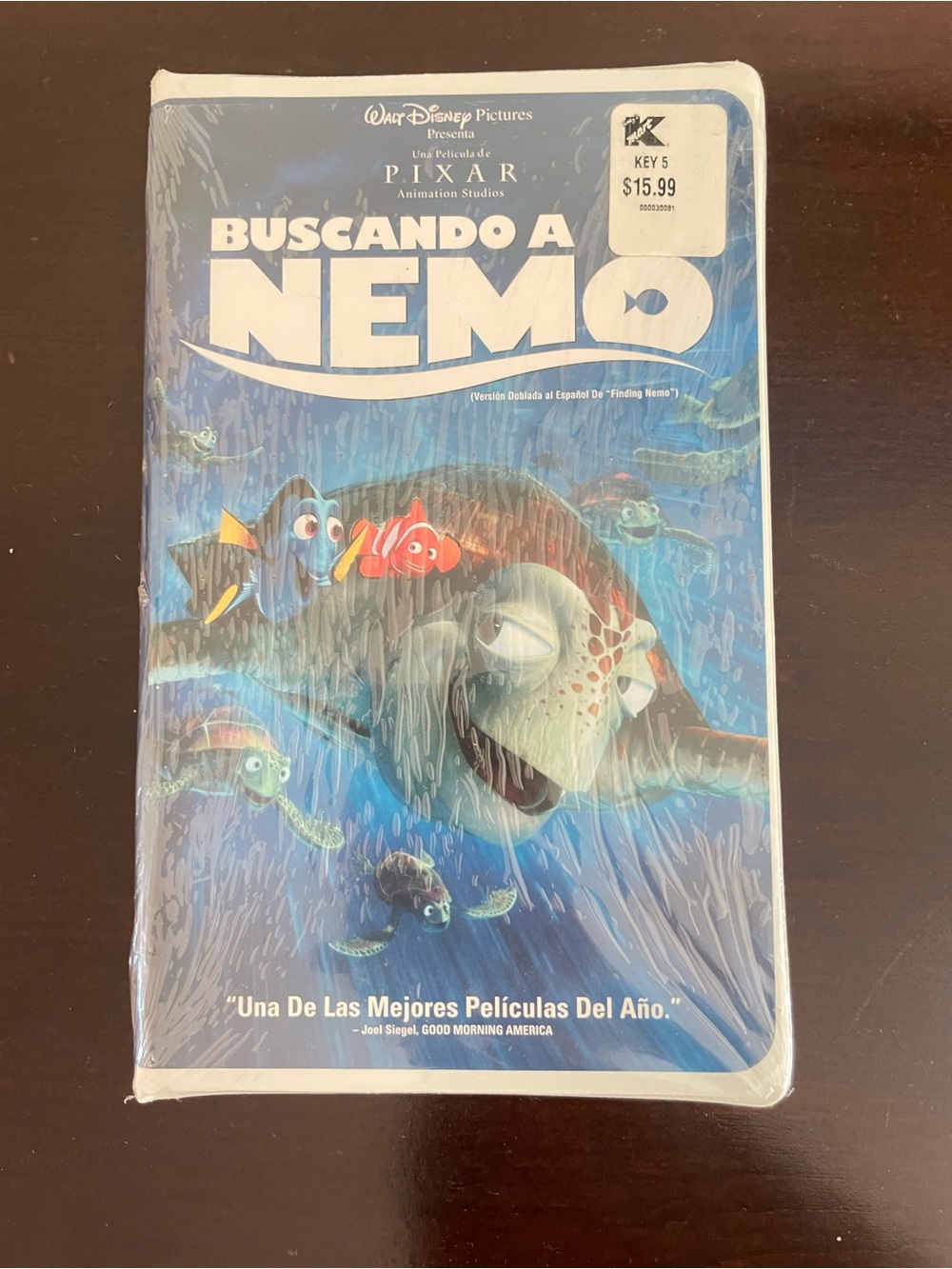 ( Vintage)Disney Buscando a Nemo - Blue Cover with Colorful Characters ( Sealed)